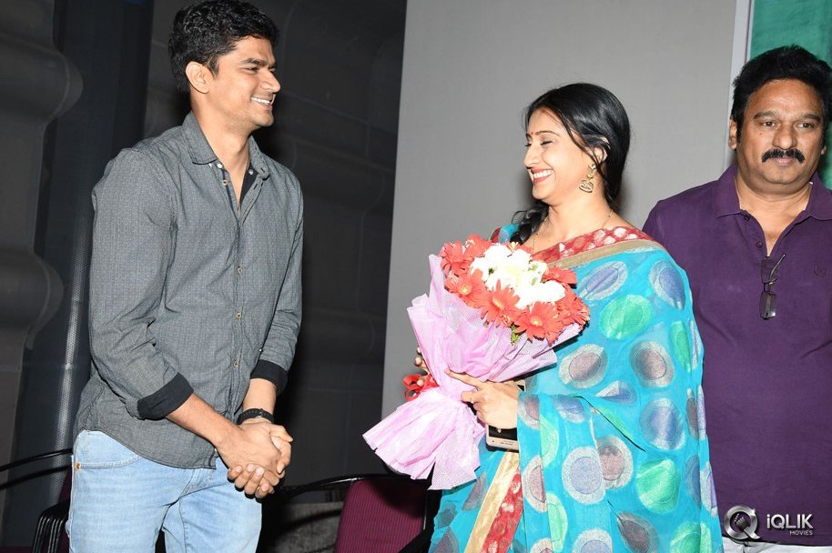 Jayammu-Nischayammu-Raa-Movie-Success-Meet